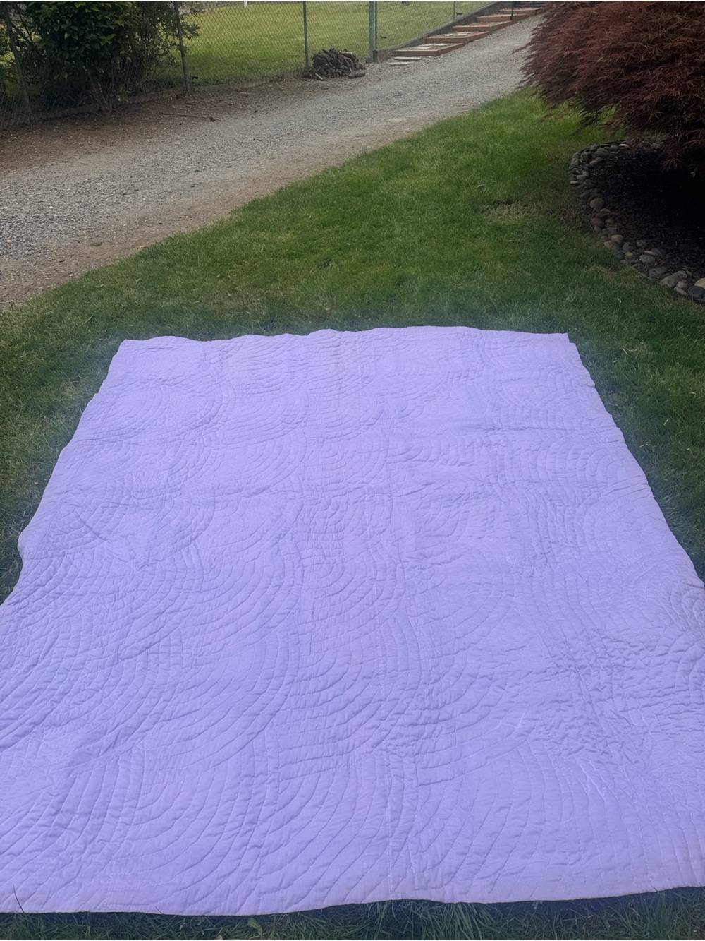 Sunbonnet Sue Quilt - Pastel Purple & Multicolor - Picture 11 of 12